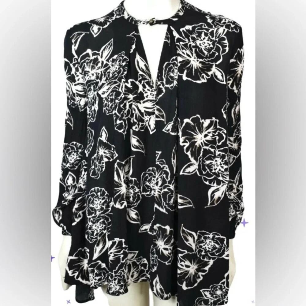 Free People black and white floral foil print oversize swing tunic dress, XS.